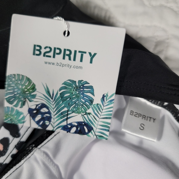 Women's Black Twist Leopard Print Top One Piece Swimsuit Bathingsuit - Picture 12 of 14